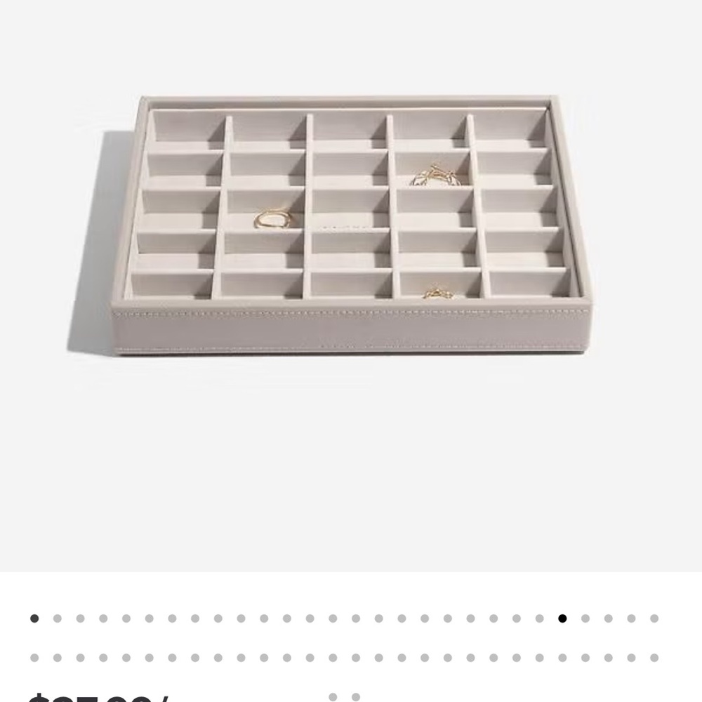 Stackers Classic Taupe jewelry organizer 🤎